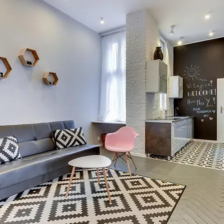 Appartement Blue Mandarin Solidarity Square