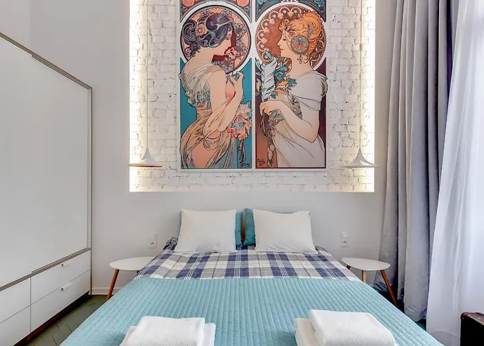 Blue Mandarin Solidarity Square Danzica