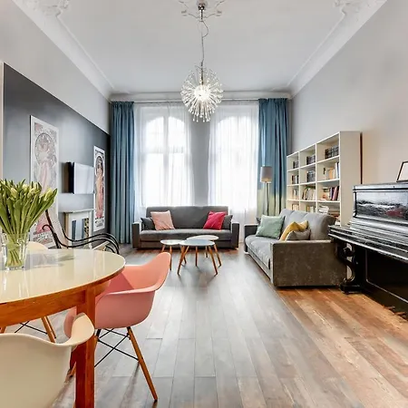 Blue Mandarin Solidarity Square Apartment Gdansk